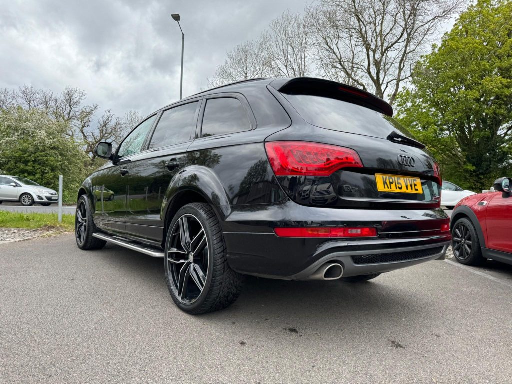 Audi Q7 3.0 TDI V6 S line Tiptronic quattro Euro 5 5dr