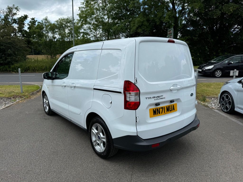 Ford Transit Courier 1.5 TDCi Limited L1 Euro 6 5dr