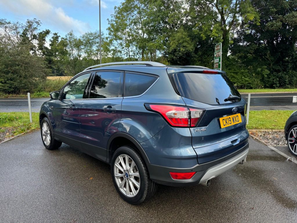 Ford Kuga 1.5 TDCi EcoBlue Titanium Edition Euro 6 (s/s) 5dr