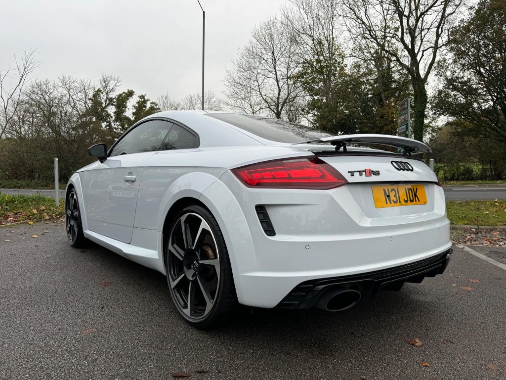 Audi TT RS 2.5 TFSI S Tronic quattro Euro 6 (s/s) 3dr