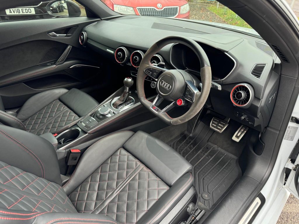 Audi TT RS 2.5 TFSI S Tronic quattro Euro 6 (s/s) 3dr